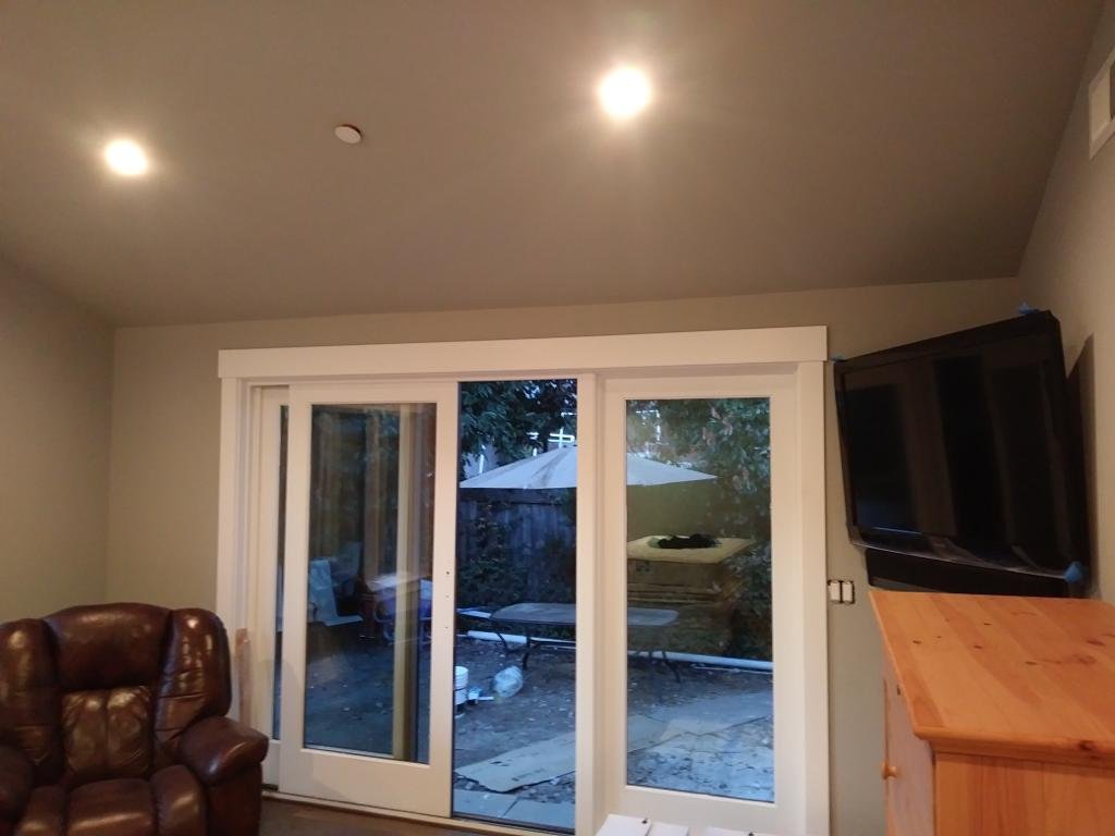 Gonzalez Painting 39